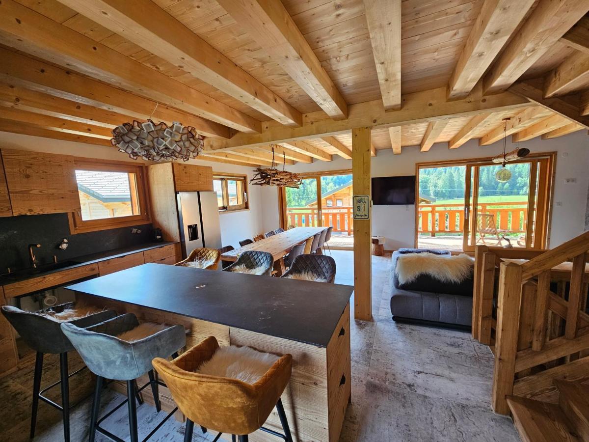 Demi-Chalet Vadel La Panthiaz 15 Pers 5 Chambres Abondance Eksteriør bilde