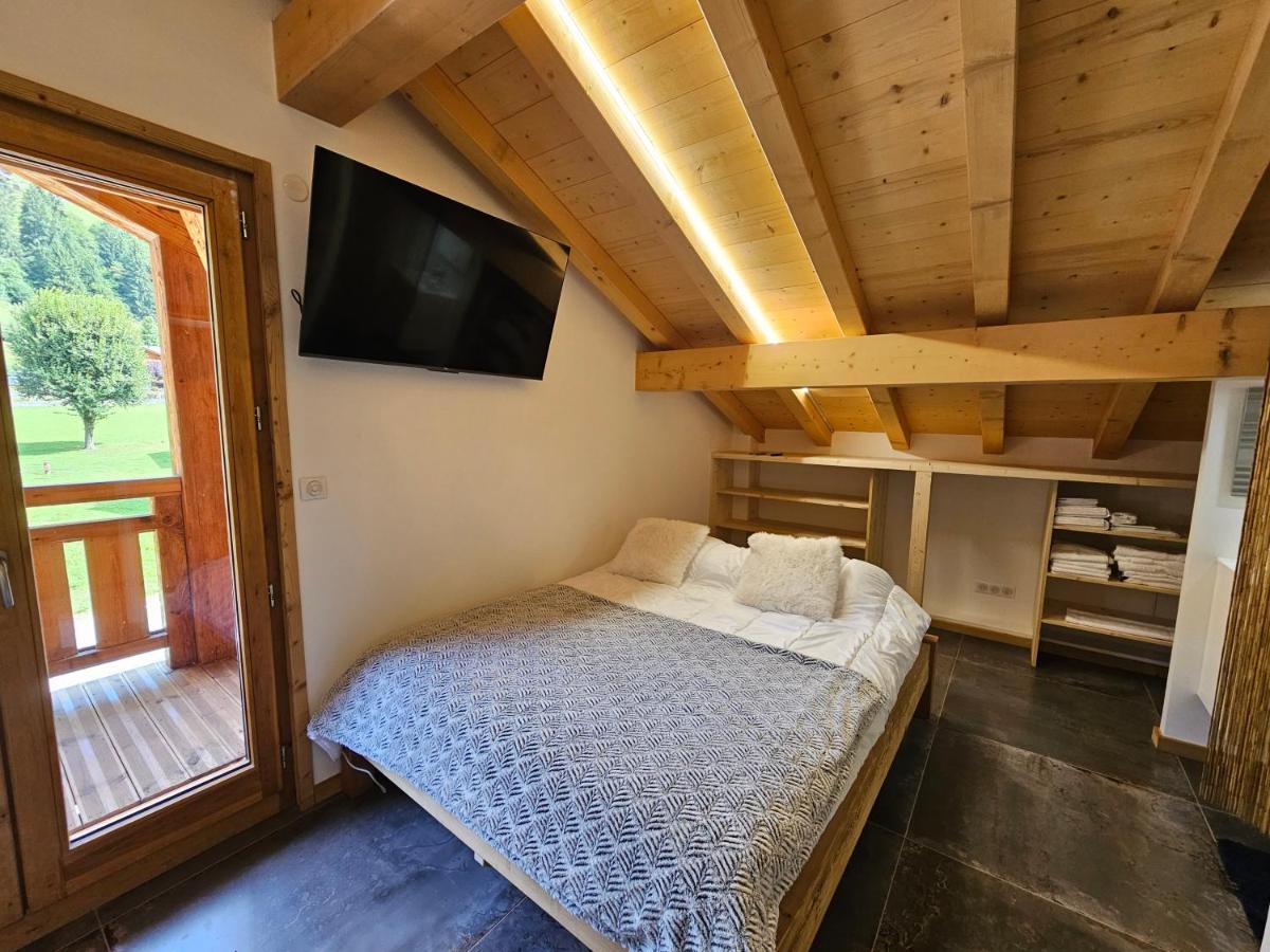 Demi-Chalet Vadel La Panthiaz 15 Pers 5 Chambres Abondance Eksteriør bilde