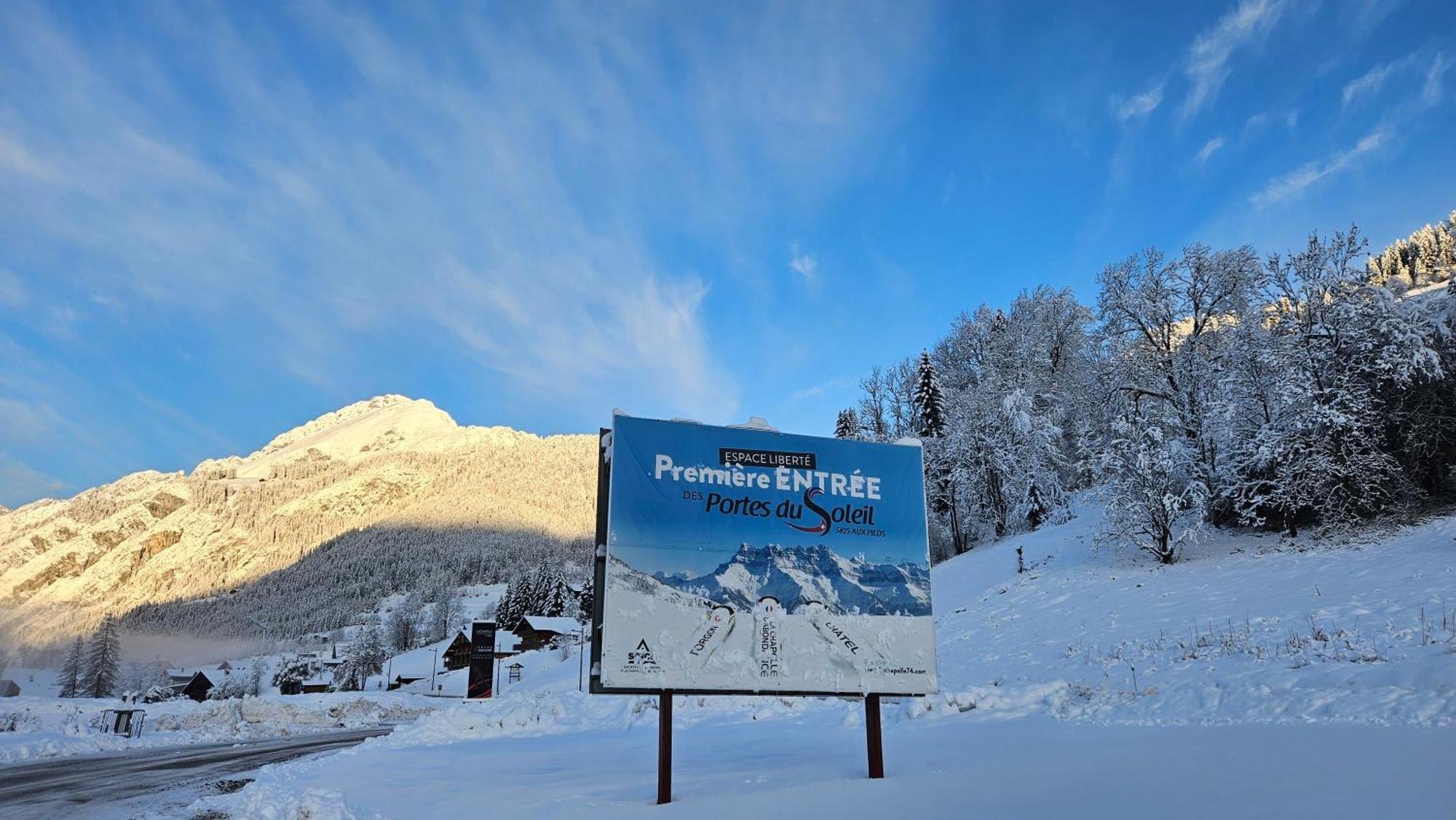 Demi-Chalet Vadel La Panthiaz 15 Pers 5 Chambres Abondance Eksteriør bilde